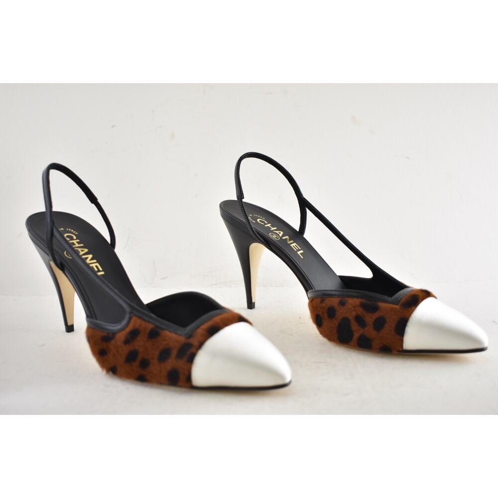 Chanel 26A Brown Leopard Black White Sling CC Gold Logo Slingback Heel Pump 37.5 - Picture 3 of 16